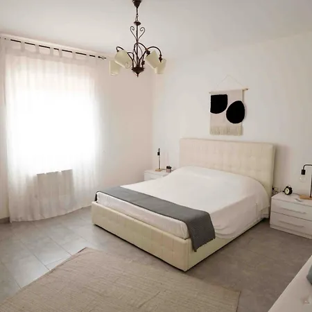 Semesterbostad Mario *